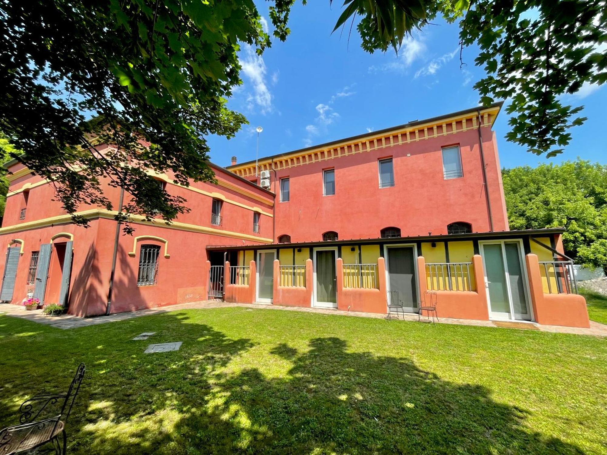 Residence Villa Masi Ferrara Esterno foto